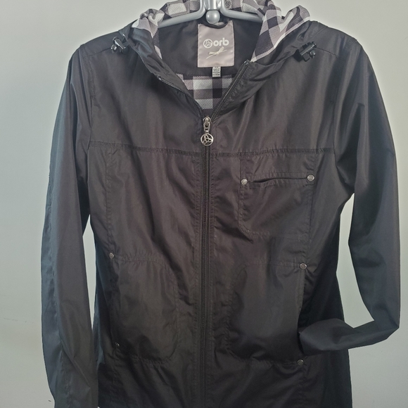 Lightweight jacket - Picture 3 of 7